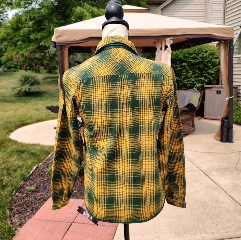 💥 3/$20 NFL Team Apparel Youth Medium Long Sleeve Plaid Shirt! NWT - Picture 5 of 8